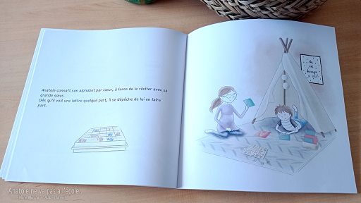 IEF - Collection des livres pour enfants des aventures d'Anatole, un héros pas tout à fait ordinaire - sur l'école à la maison et sur l'amitié au delà du handicap